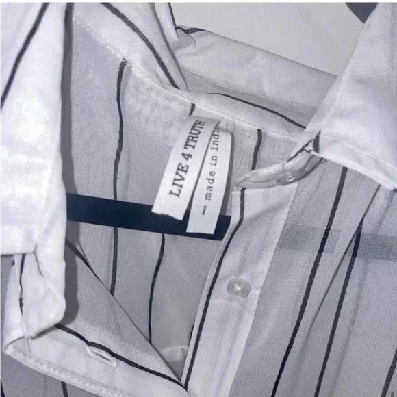 WOMENS LIVE FOR TRUTH LONG SHEER PINSTRIPE BUTTON UP SHIRT SIZE
LARGE - Picture 7 of 11